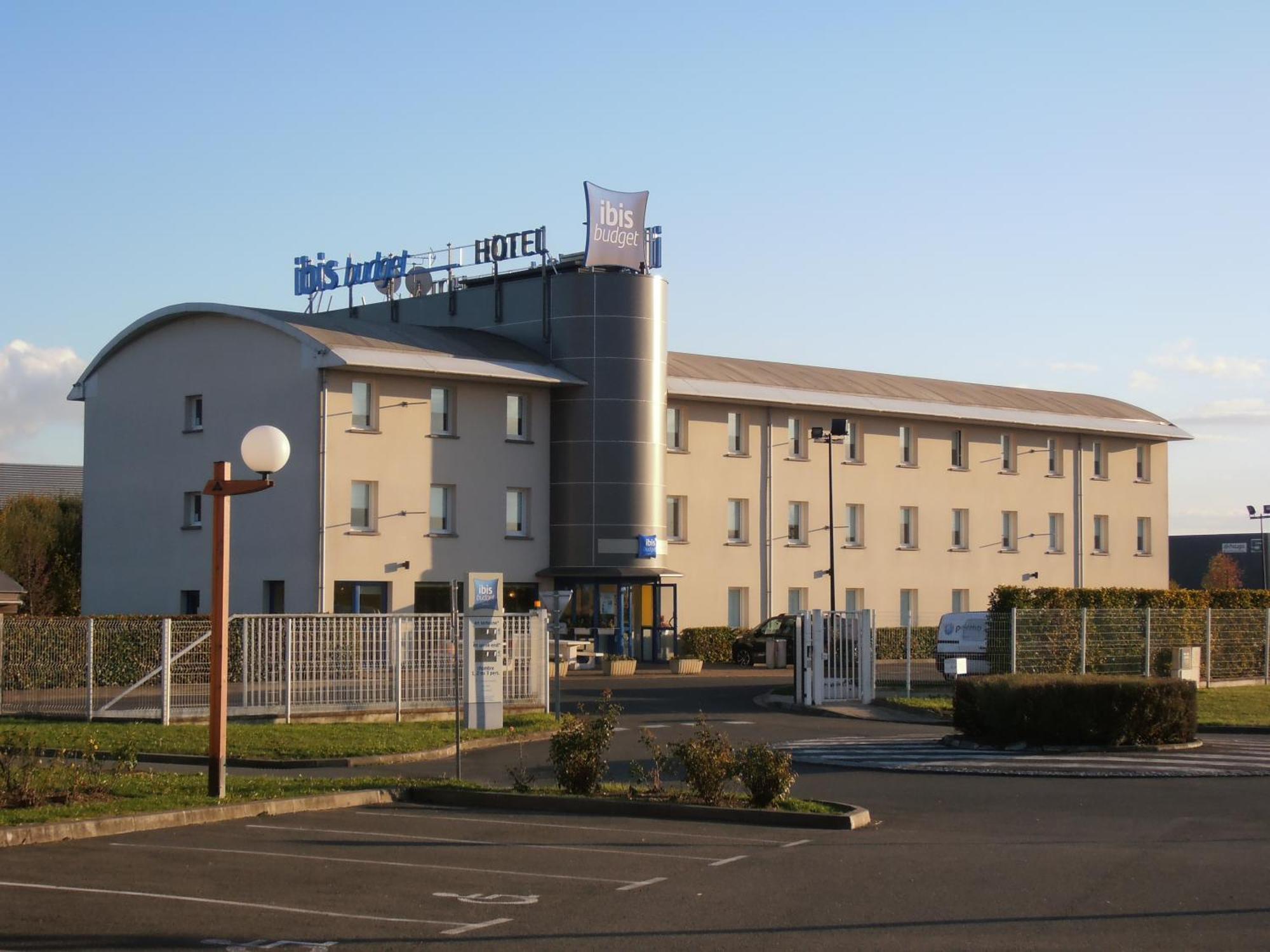 Ibis Budget Meung Sur Loire Экстерьер фото