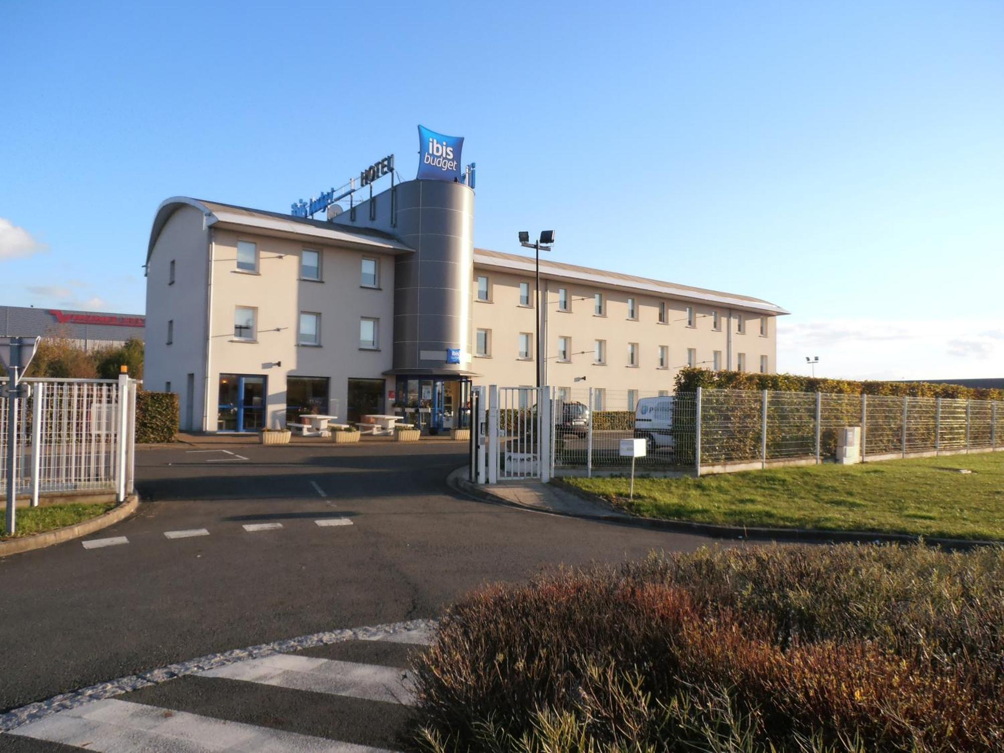 Ibis Budget Meung Sur Loire Экстерьер фото