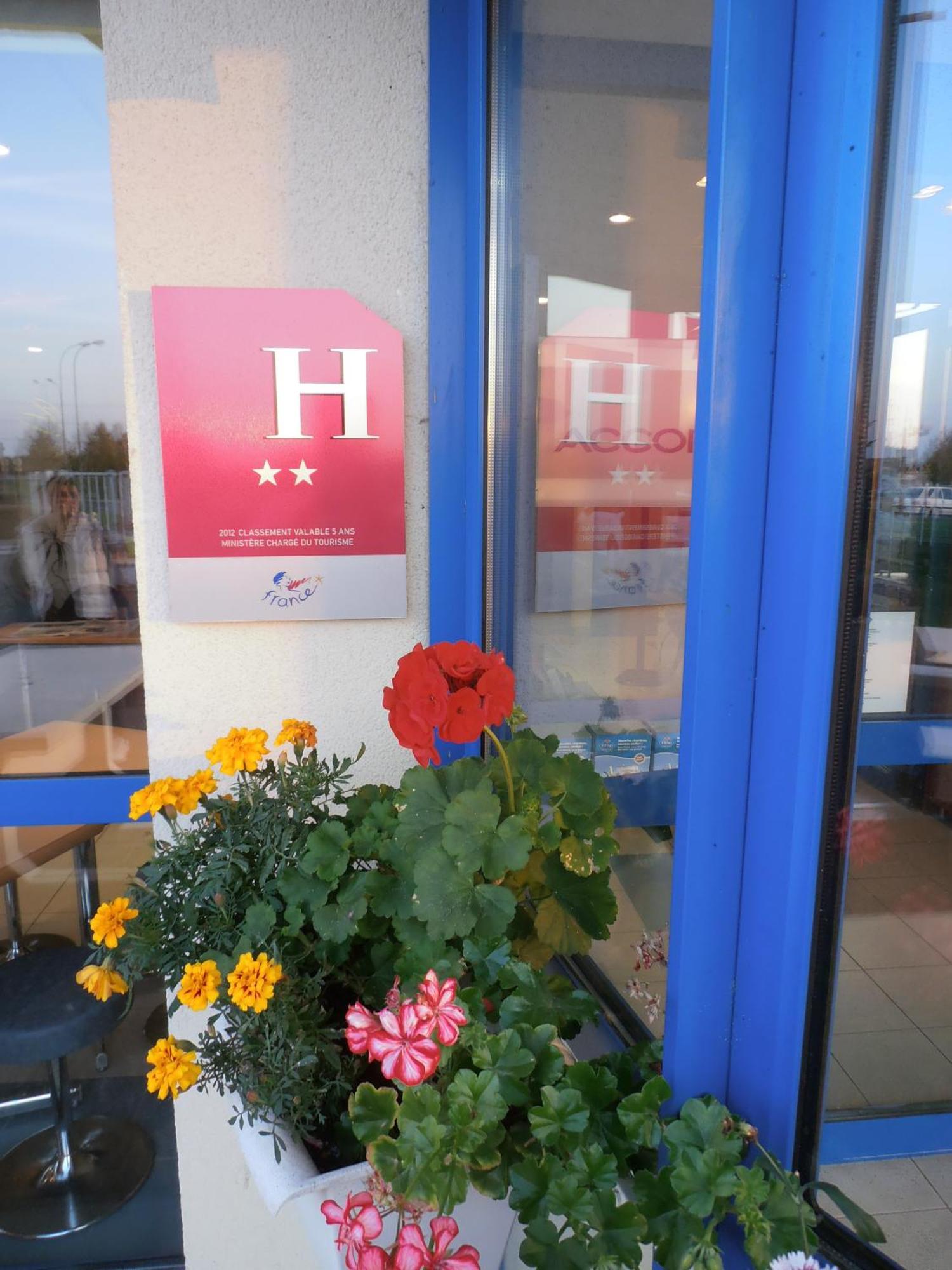Ibis Budget Meung Sur Loire Экстерьер фото